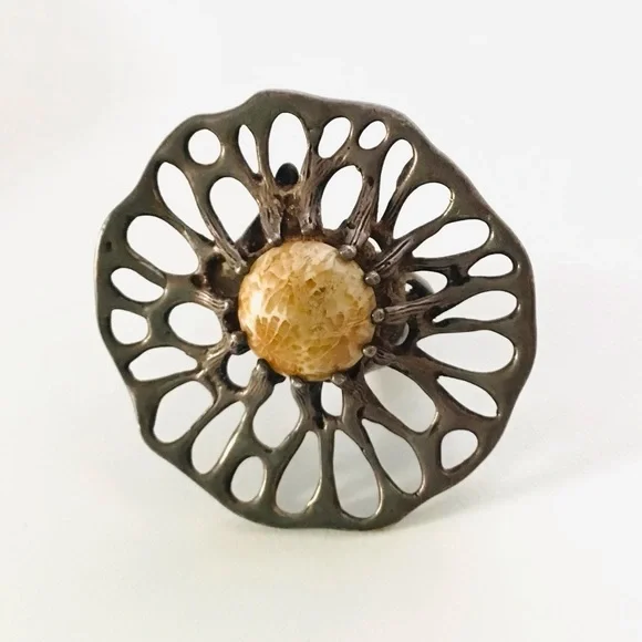 Vintage mid Century Modern Brutalist Fossil Stone Ring - Picture 3 of 14